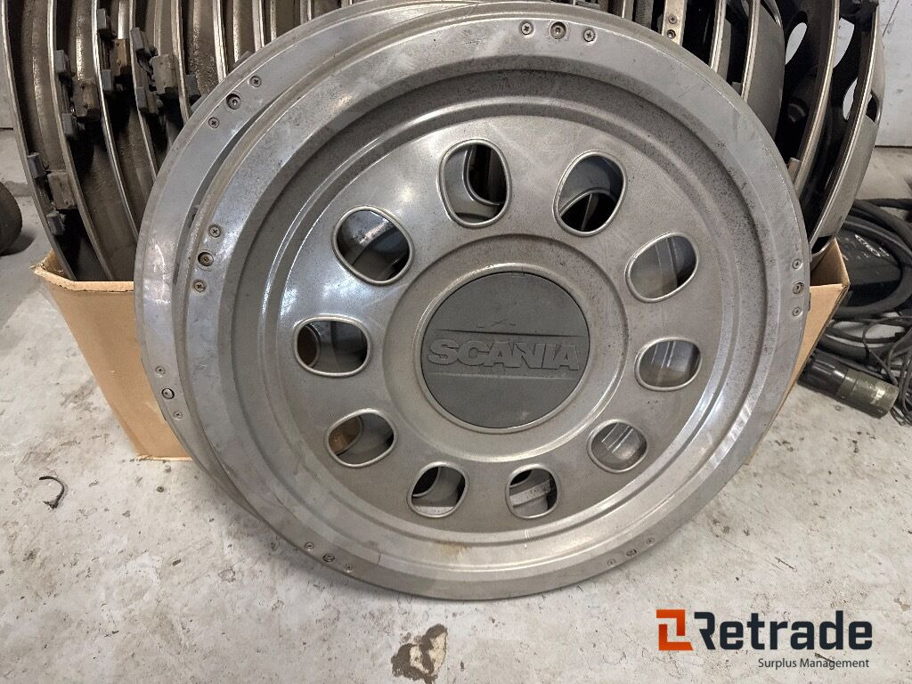 Navkapsler til bus Passer til 22,5 fælge Diverse - Felni - Busz: 4 kép. Navkapsler til bus Passer til 22,5 fælge Diverse - Felni - Busz: 4 kép.