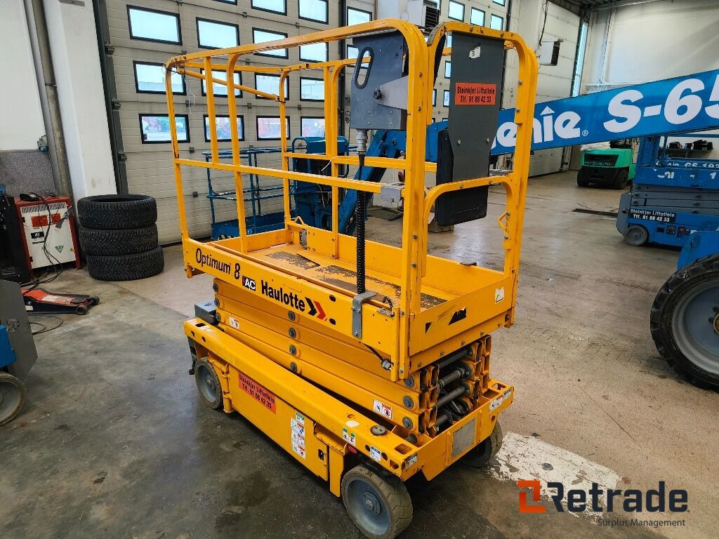Sakselift Haulotte Optimum 8 - Ollós emelő: 2 kép. Sakselift Haulotte Optimum 8 - Ollós emelő: 2 kép.