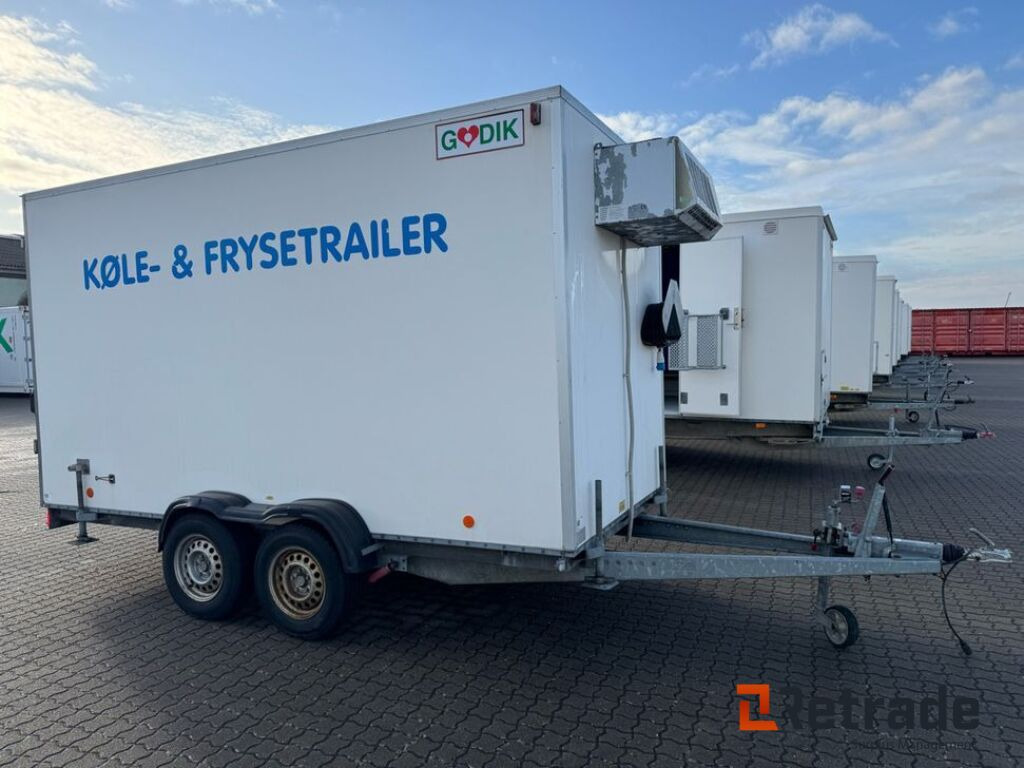 Scanvogn Termoflex køle trailer (A0025179) - Pótkocsi hűtős: 2 kép. Scanvogn Termoflex køle trailer (A0025179) - Pótkocsi hűtős: 2 kép.