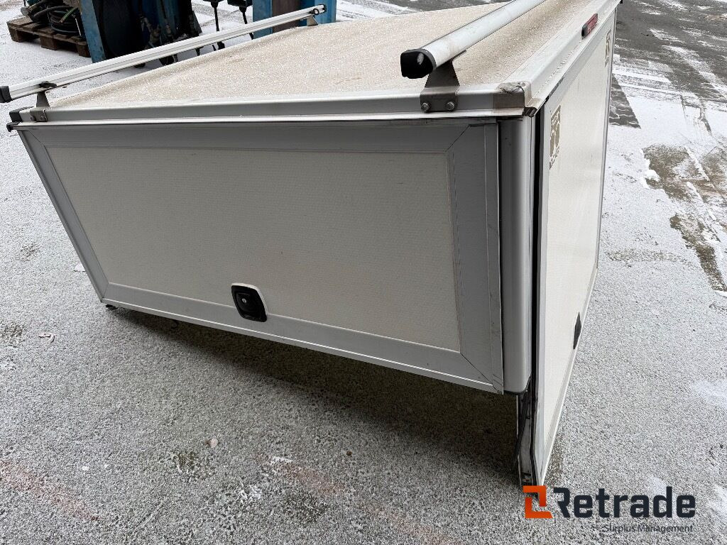 Skåp till Toyota Hilux - Karosszéria és külső - Pickup: 5 kép. Skåp till Toyota Hilux - Karosszéria és külső - Pickup: 5 kép.