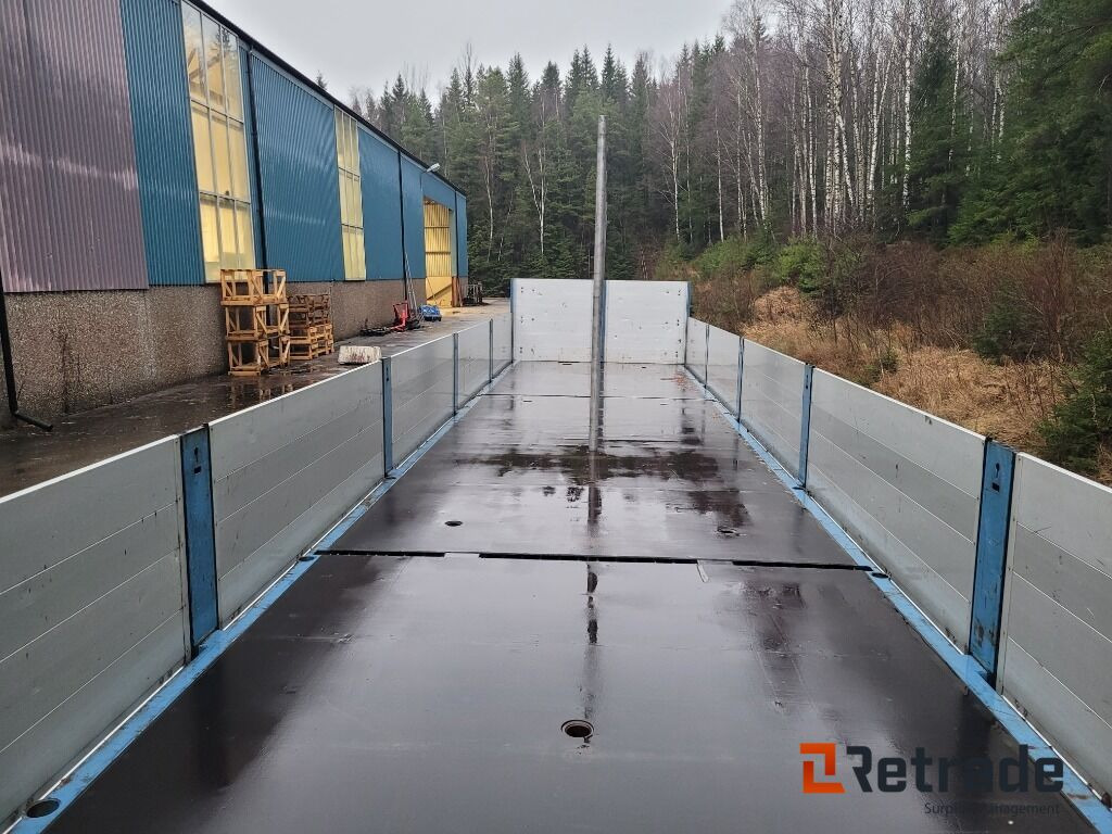 Släpvagn NTM 4 axligt flaksläp lämsläp , släp med lämmar -2021 - Pótkocsi billenőplatós: 5 kép. Släpvagn NTM 4 axligt flaksläp lämsläp , släp med lämmar -2021 - Pótkocsi billenőplatós: 5 kép.