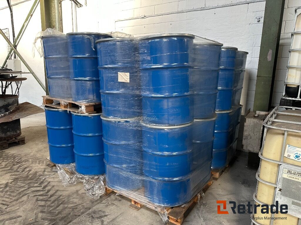 Tønder 8 stk - Szerszám/ Felszerelés: 2 kép. Tønder 8 stk - Szerszám/ Felszerelés: 2 kép.