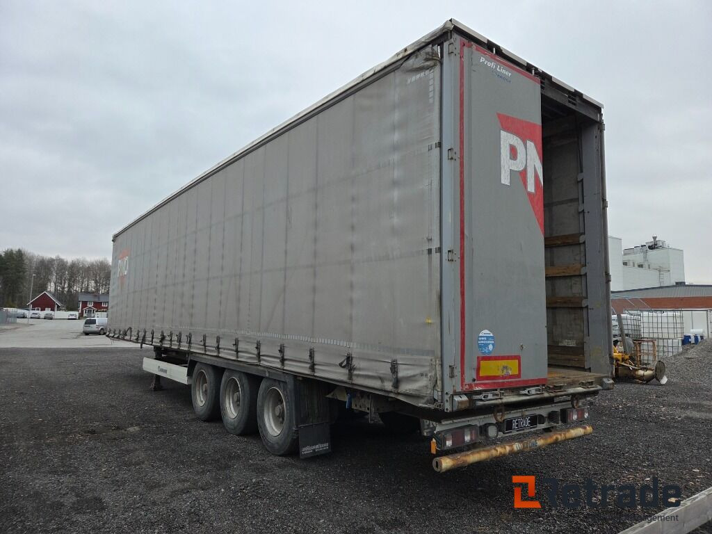 Trailer Krone SD Profi-liner Nybesiktigad - Ponyvás félpótkocsi: 4 kép. Trailer Krone SD Profi-liner Nybesiktigad - Ponyvás félpótkocsi: 4 kép.