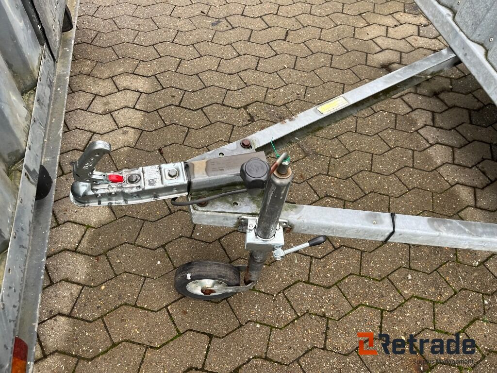 Trailer Variant Lukket Materiale trailer METAL - Pótkocsi dobozos: 3 kép. Trailer Variant Lukket Materiale trailer METAL - Pótkocsi dobozos: 3 kép.