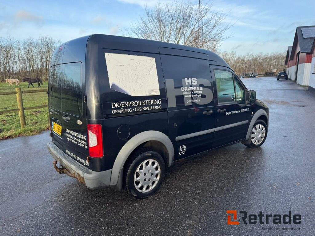 Varevogn FORD TRANSIT CONNECT 230 L 1,8 TDCI - Autó: 3 kép. Varevogn FORD TRANSIT CONNECT 230 L 1,8 TDCI - Autó: 3 kép.