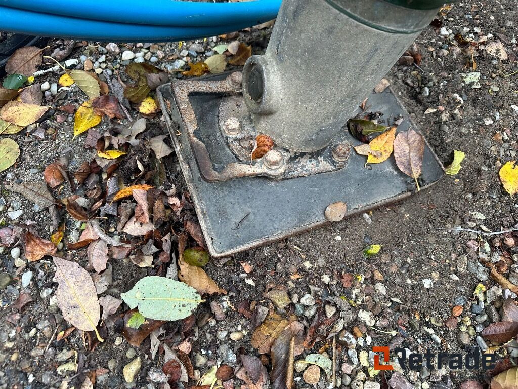 Wacker neuson BS50-4 jordlopper - Döngölőgép: 4 kép. Wacker neuson BS50-4 jordlopper - Döngölőgép: 4 kép.