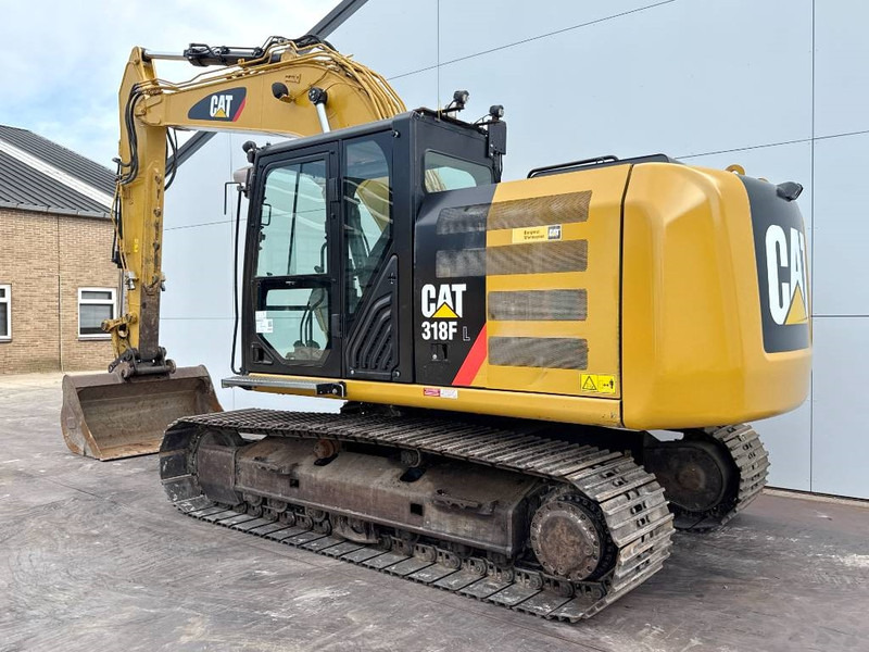 Cat 318FL - Hammer Lines / Quick Coupler / Camera - Lánctalpas kotró: 3 kép. Cat 318FL - Hammer Lines / Quick Coupler / Camera - Lánctalpas kotró: 3 kép.
