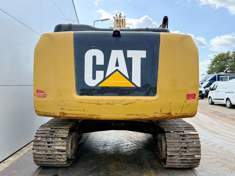 Cat 320EL - New Original Bucket / German Machine - Lánctalpas kotró: 4 kép. Cat 320EL - New Original Bucket / German Machine - Lánctalpas kotró: 4 kép.