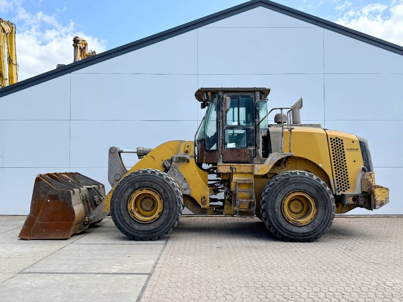 Cat 950K - German Machine / Camera / Auto Lube - Gumikerekes homlokrakodó: 1 kép. Cat 950K - German Machine / Camera / Auto Lube - Gumikerekes homlokrakodó: 1 kép.