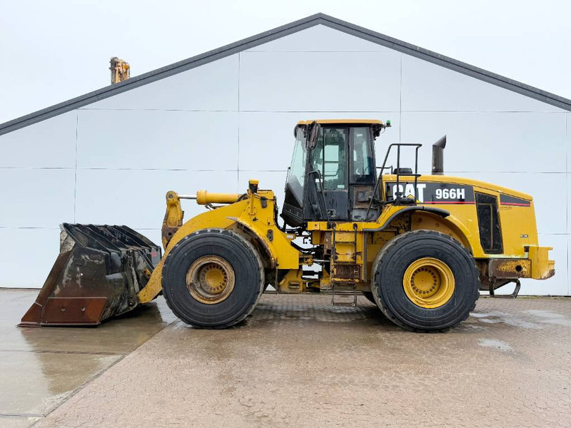 Cat 966H - German Machine / Auto Greasing - Gumikerekes homlokrakodó: 1 kép. Cat 966H - German Machine / Auto Greasing - Gumikerekes homlokrakodó: 1 kép.