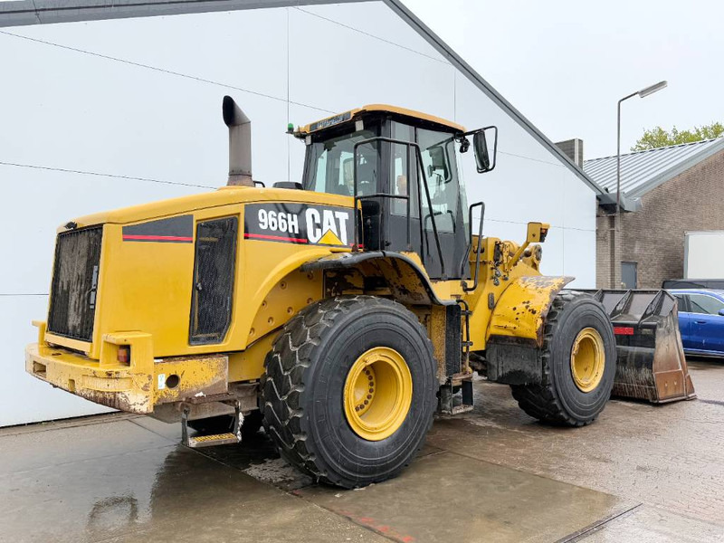 Cat 966H - German Machine / Auto Greasing - Gumikerekes homlokrakodó: 5 kép. Cat 966H - German Machine / Auto Greasing - Gumikerekes homlokrakodó: 5 kép.