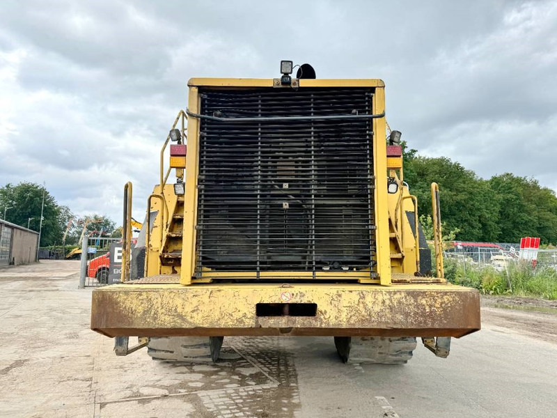 Cat 988H - Engine & Gearbox 7.500h Ago Rebuilt - Gumikerekes homlokrakodó: 4 kép. Cat 988H - Engine & Gearbox 7.500h Ago Rebuilt - Gumikerekes homlokrakodó: 4 kép.