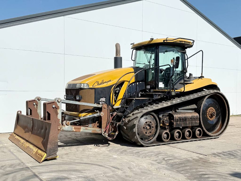 Cat Challenger MT865B - German Machine / Front Blade - Lánctalpas traktor: 1 kép. Cat Challenger MT865B - German Machine / Front Blade - Lánctalpas traktor: 1 kép.