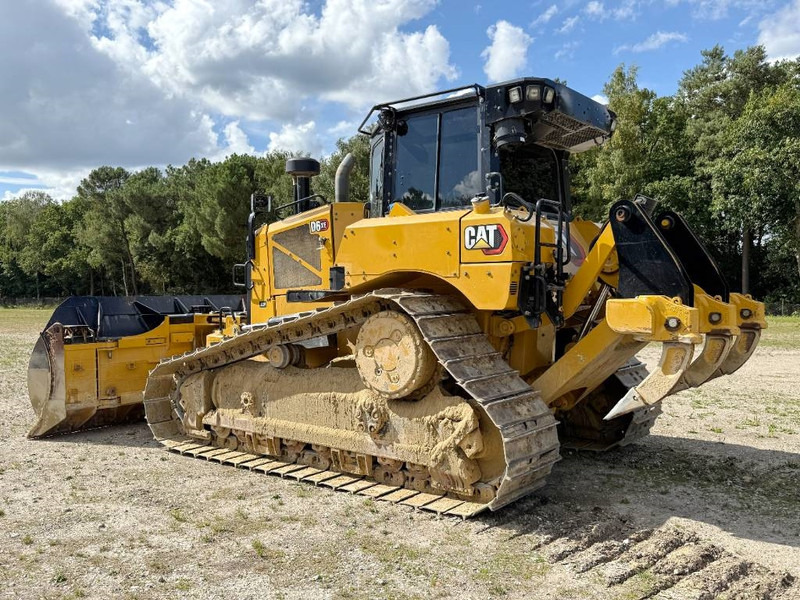 Cat D6XE LGP - German Machine / Folding Blade / Ripper - Buldózer: 4 kép. Cat D6XE LGP - German Machine / Folding Blade / Ripper - Buldózer: 4 kép.