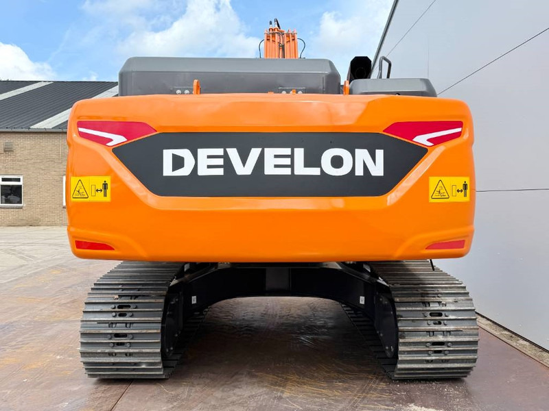 Develon Doosan DX205 - New / Unused / Hammer Lines - Lánctalpas kotró: 4 kép. Develon Doosan DX205 - New / Unused / Hammer Lines - Lánctalpas kotró: 4 kép.