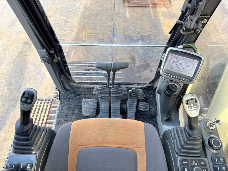 Lánctalpas kotró Doosan DX300LC-5 Hybrid - Bom Proof Cabin / Top Condition: 9 kép.