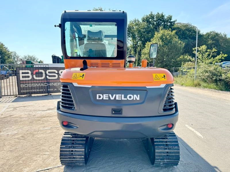 Doosan DX60 E-10N NEW! - Minikotró: 4 kép. Doosan DX60 E-10N NEW! - Minikotró: 4 kép.