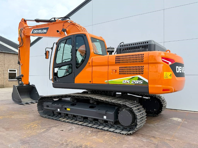 Doosan Develon DX205 - New / Unused / Hammer Lines - Lánctalpas kotró: 3 kép. Doosan Develon DX205 - New / Unused / Hammer Lines - Lánctalpas kotró: 3 kép.