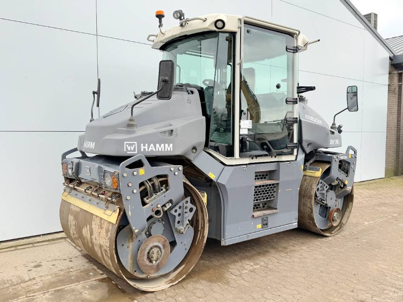 Hamm DV+ 70i VO-S - Dutch Machine / Tandem Roller - Henger: 1 kép. Hamm DV+ 70i VO-S - Dutch Machine / Tandem Roller - Henger: 1 kép.