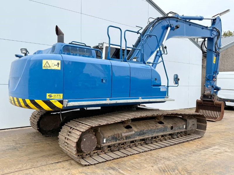 Hitachi ZX250LC-6 - Hammer Lines / Isuzu Engine - Lánctalpas kotró: 5 kép. Hitachi ZX250LC-6 - Hammer Lines / Isuzu Engine - Lánctalpas kotró: 5 kép.