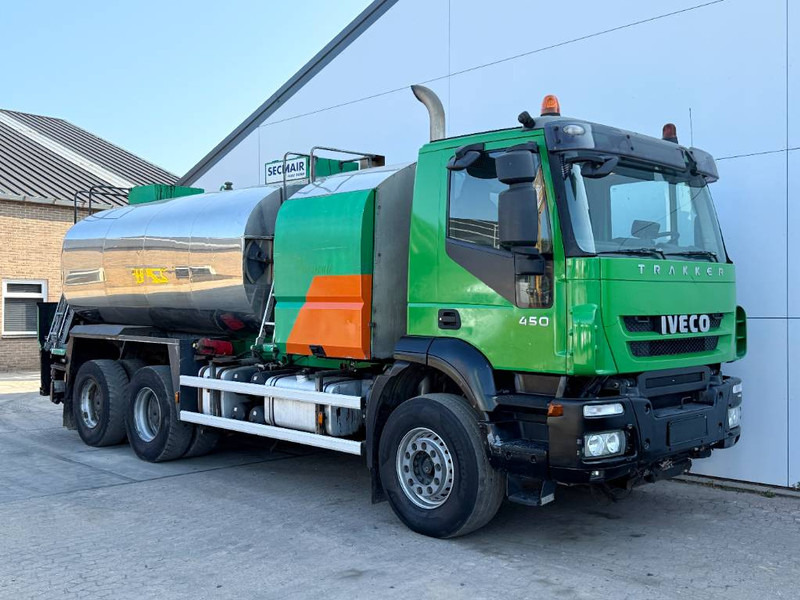 Iveco Trakker 450 EEV - Secmair Serviroute Bitumin - Bitumenszóró: 5 kép. Iveco Trakker 450 EEV - Secmair Serviroute Bitumin - Bitumenszóró: 5 kép.