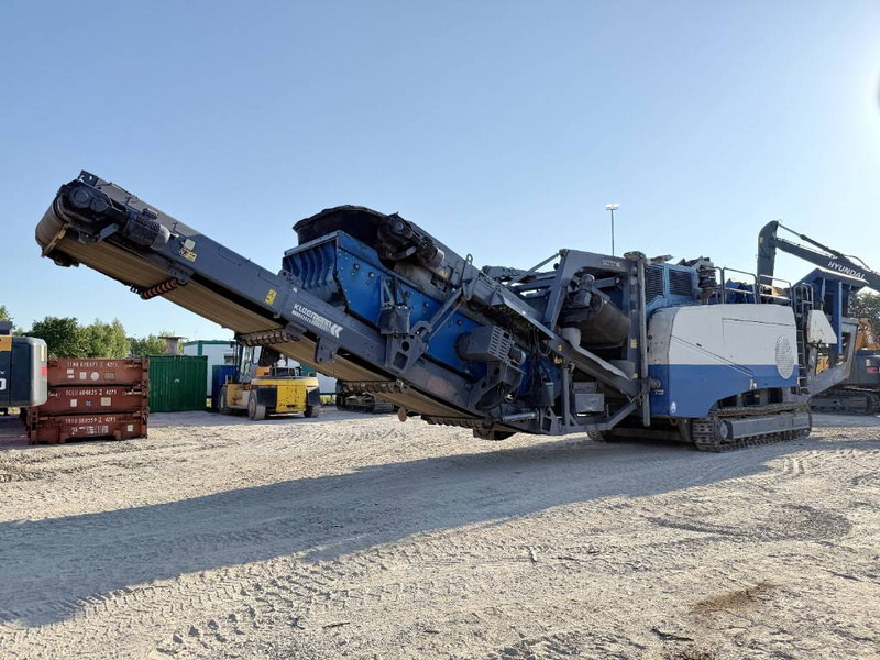 Kleemann MR130ZS EVO K024 Impact Crusher - Dutch Machine! - Mobil törőgép: 4 kép. Kleemann MR130ZS EVO K024 Impact Crusher - Dutch Machine! - Mobil törőgép: 4 kép.