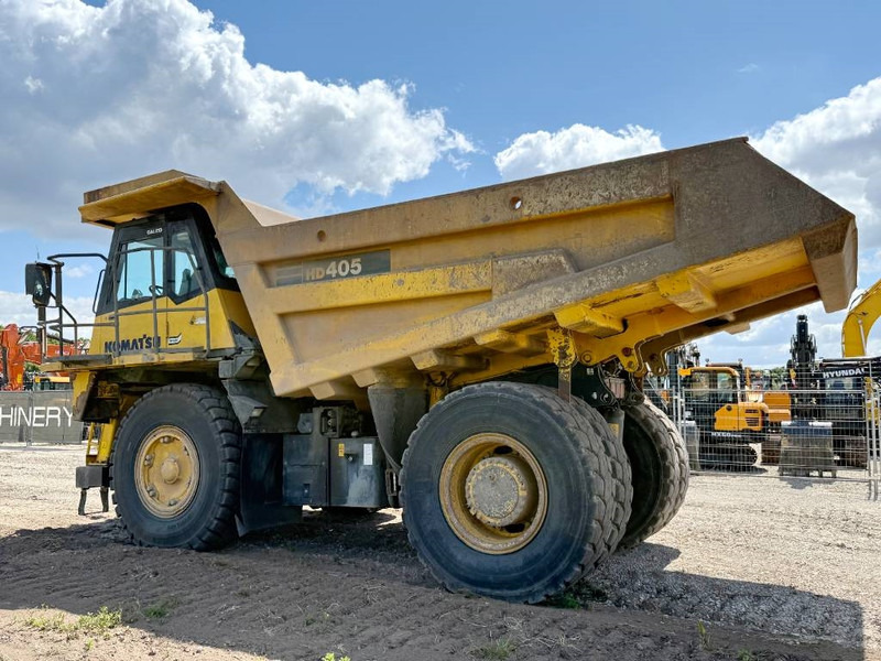 Komatsu HD405-7 - German Machine / Automatic Greasing - Bánya teherautó: 2 kép. Komatsu HD405-7 - German Machine / Automatic Greasing - Bánya teherautó: 2 kép.