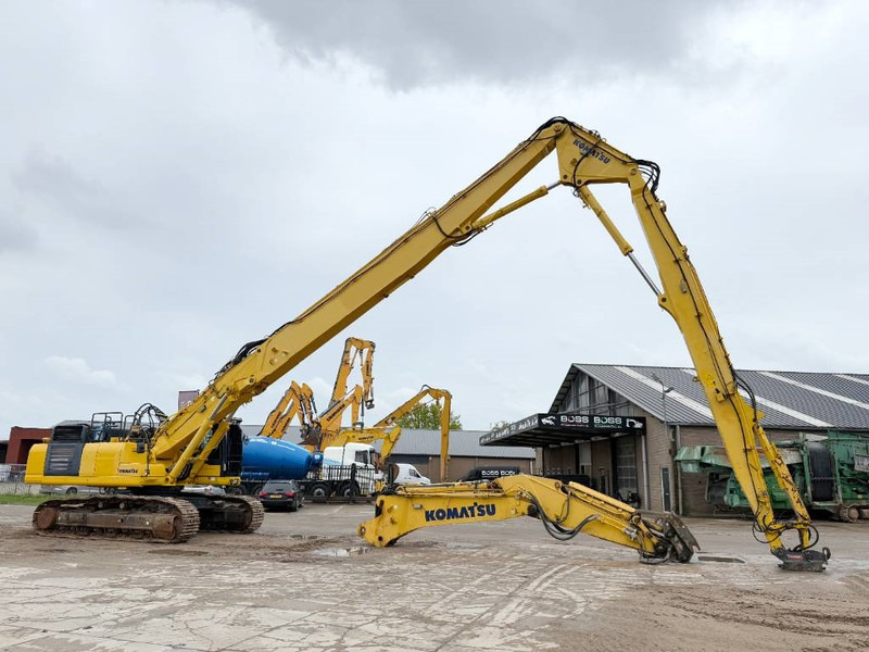 Komatsu PC490LC-10 UHD - 29m Demolition / Oilquick - Lánctalpas kotró: 5 kép. Komatsu PC490LC-10 UHD - 29m Demolition / Oilquick - Lánctalpas kotró: 5 kép.