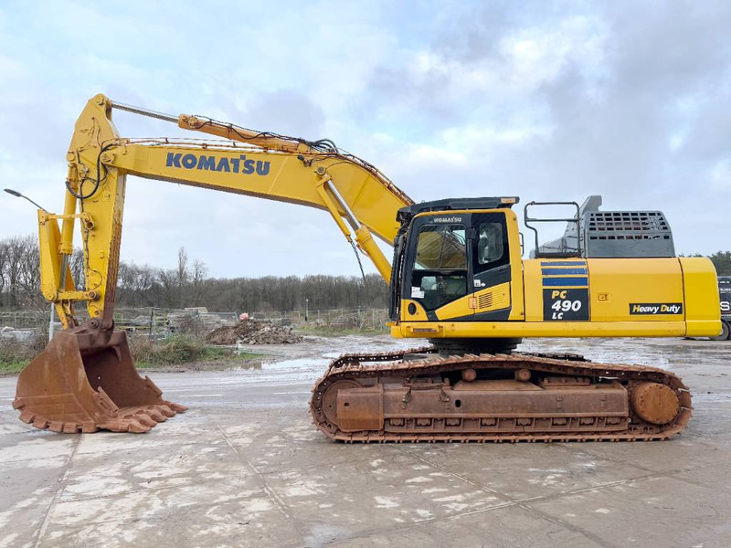 Komatsu PC490LC-11 - Automatic Greasing / Backup Camera - Lánctalpas kotró: 1 kép. Komatsu PC490LC-11 - Automatic Greasing / Backup Camera - Lánctalpas kotró: 1 kép.
