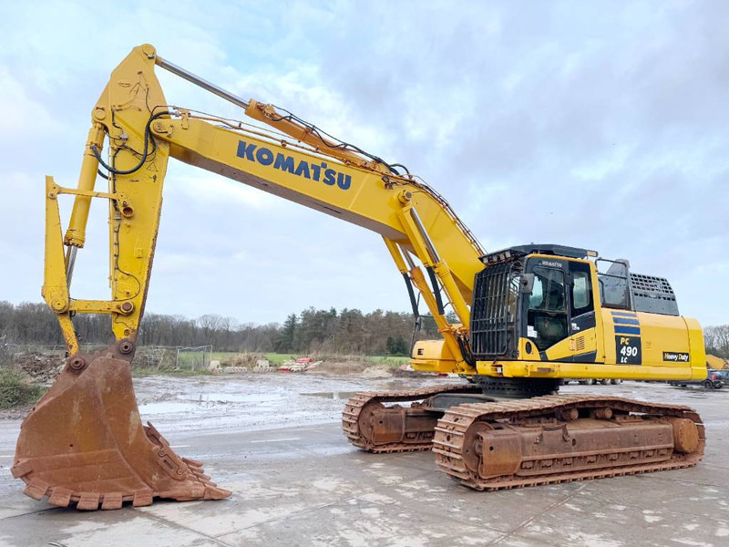 Komatsu PC490LC-11 - Automatic Greasing / Backup Camera - Lánctalpas kotró: 2 kép. Komatsu PC490LC-11 - Automatic Greasing / Backup Camera - Lánctalpas kotró: 2 kép.