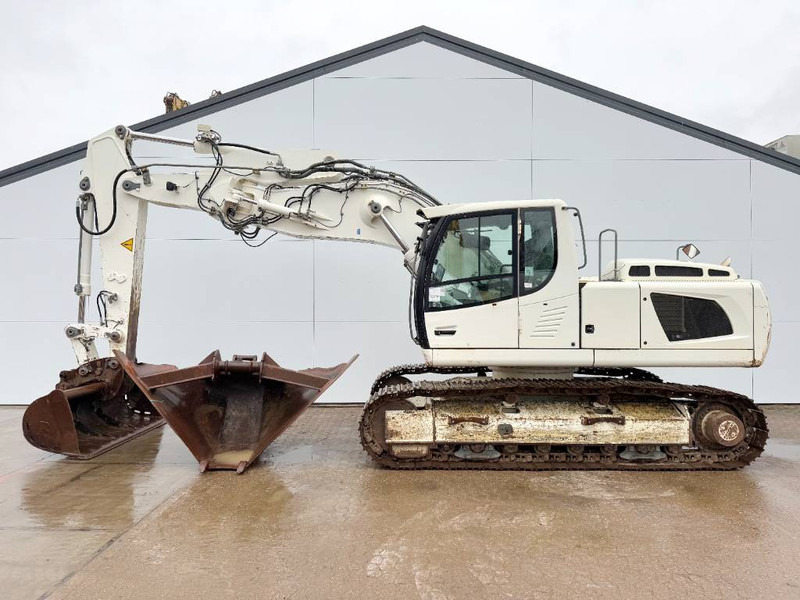 Liebherr R906LC - 2 Buckets Included / Quick Coupler - Lánctalpas kotró: 1 kép. Liebherr R906LC - 2 Buckets Included / Quick Coupler - Lánctalpas kotró: 1 kép.