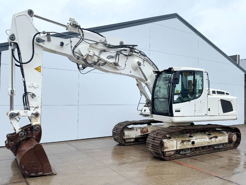 Liebherr R906LC - 2 Buckets Included / Quick Coupler - Lánctalpas kotró: 2 kép. Liebherr R906LC - 2 Buckets Included / Quick Coupler - Lánctalpas kotró: 2 kép.