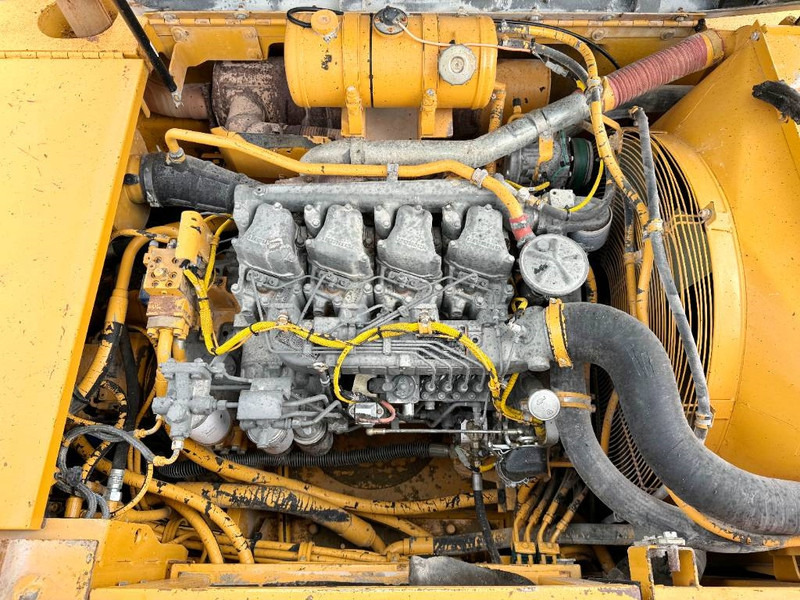 Lánctalpas kotró Liebherr R934 HDS + Wimmer Drill / 3 Tamrock HE122: 20 kép. Lánctalpas kotró Liebherr R934 HDS + Wimmer Drill / 3 Tamrock HE122: 20 kép.