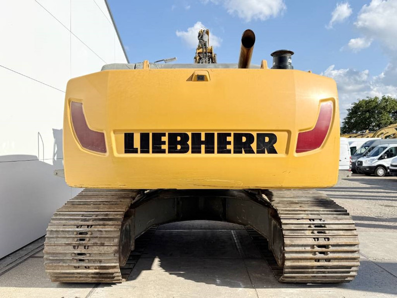 Liebherr R946 SHD - 11 Meter - Dutch Machine / Auto Lube - Lánctalpas kotró: 3 kép. Liebherr R946 SHD - 11 Meter - Dutch Machine / Auto Lube - Lánctalpas kotró: 3 kép.