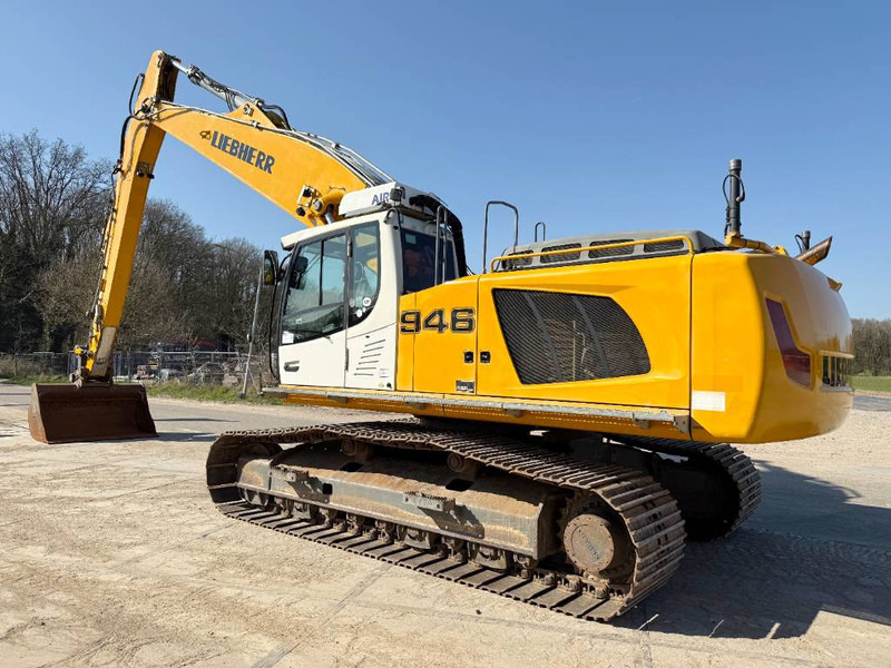 Liebherr R946 SHD - 15m Long Reach / Dutch Machine - Lánctalpas kotró: 2 kép. Liebherr R946 SHD - 15m Long Reach / Dutch Machine - Lánctalpas kotró: 2 kép.