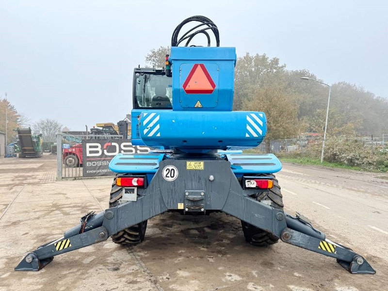 MAGNI RTH5.21 - Remote Control / 4 Wheel Steering - Teleszkópos rakodó: 3 kép. MAGNI RTH5.21 - Remote Control / 4 Wheel Steering - Teleszkópos rakodó: 3 kép.