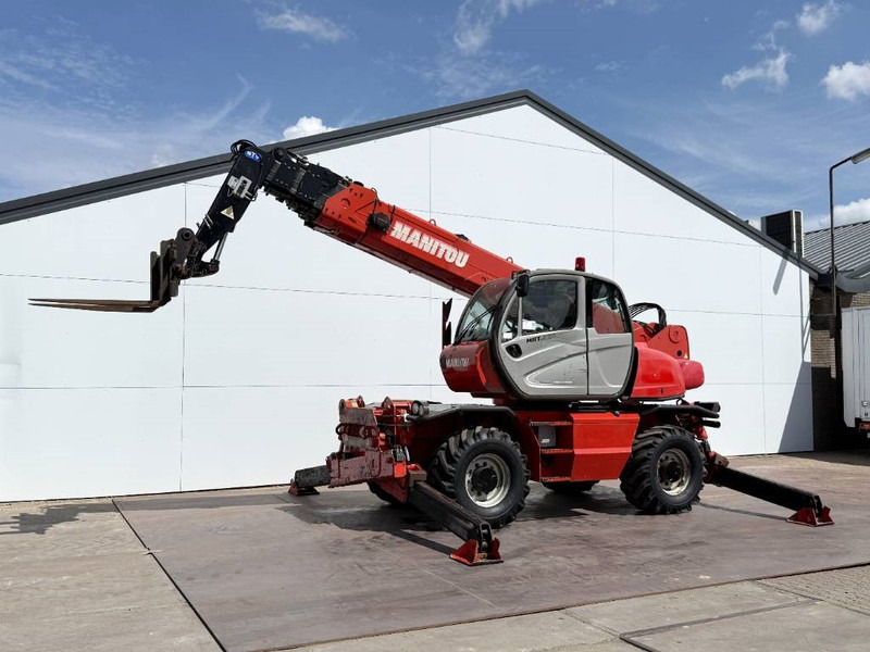 Manitou MRT2150+ Privilege - 4x4x4 / Crab Mode - Teleszkópos rakodó: 1 kép. Manitou MRT2150+ Privilege - 4x4x4 / Crab Mode - Teleszkópos rakodó: 1 kép.