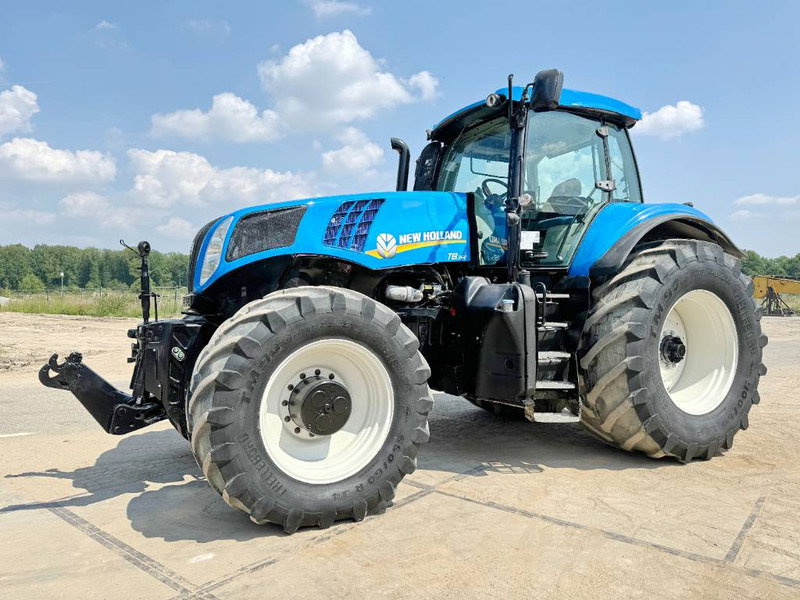 New Holland T8.360 4WD - 3580 HOURS - Traktor: 1 kép. New Holland T8.360 4WD - 3580 HOURS - Traktor: 1 kép.
