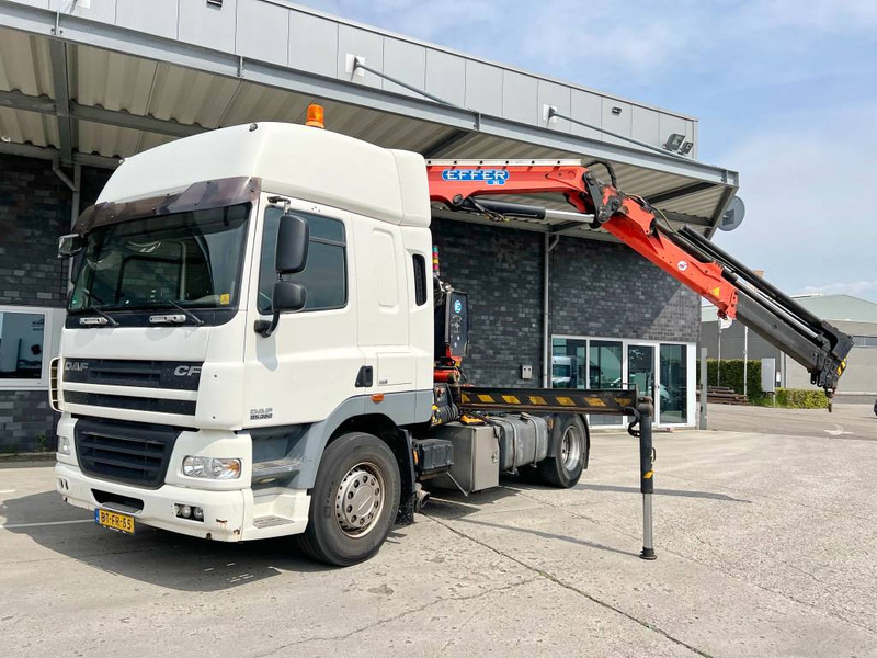 DAF CF85.360 + Effer 165-11-48 - 13.30 Crane Kran - Nyergesvontató: 1 kép. DAF CF85.360 + Effer 165-11-48 - 13.30 Crane Kran - Nyergesvontató: 1 kép.