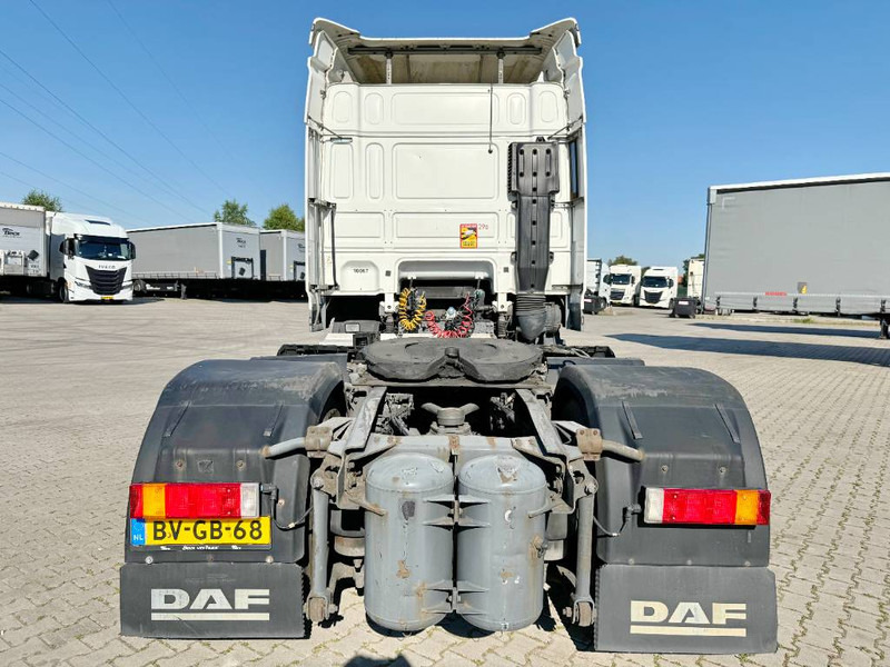 DAF XF 105.410 - 6x2 / Manual Gearbox - Nyergesvontató: 3 kép. DAF XF 105.410 - 6x2 / Manual Gearbox - Nyergesvontató: 3 kép.