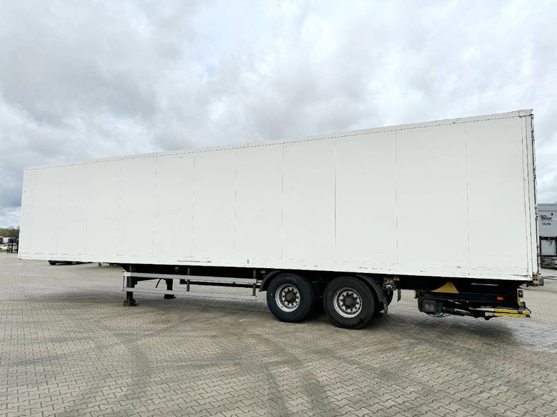 Tracon TO.2 - 6 Units Available / 2 Axles - Félpótkocsi dobozos: 2 kép. Tracon TO.2 - 6 Units Available / 2 Axles - Félpótkocsi dobozos: 2 kép.