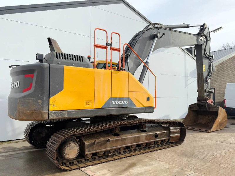 Volvo EC300ENL - German Machine / Quick Coupler - Lánctalpas kotró: 5 kép. Volvo EC300ENL - German Machine / Quick Coupler - Lánctalpas kotró: 5 kép.