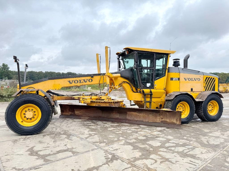 Volvo G970 - 5.5 Meter Blade / EPA Certified - Gréder: 1 kép. Volvo G970 - 5.5 Meter Blade / EPA Certified - Gréder: 1 kép.