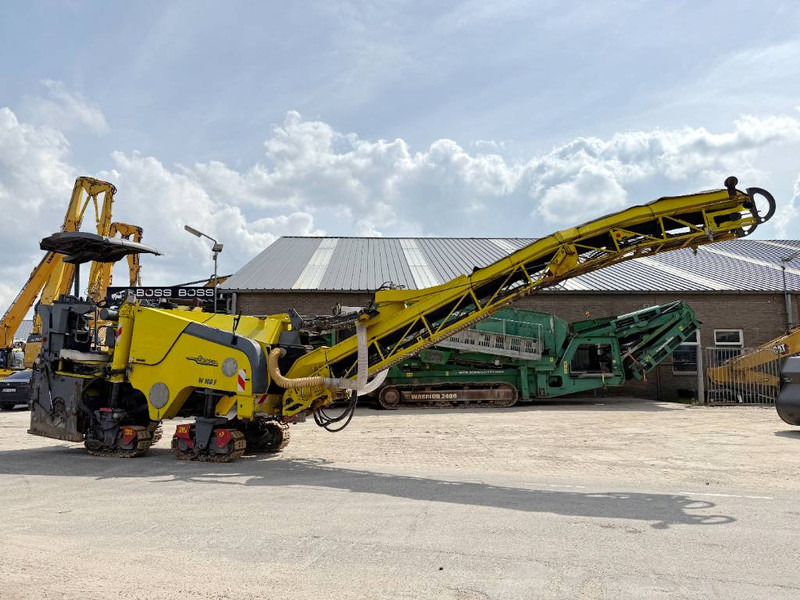 Wirtgen W100F - Dutch Machine / Top Condition - Aszfaltozó gép: 5 kép. Wirtgen W100F - Dutch Machine / Top Condition - Aszfaltozó gép: 5 kép.