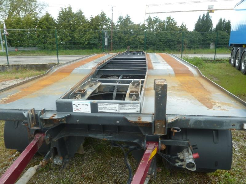 Ajk - Multiliftes/ Konténerszállító pótkocsi: 1 kép. Ajk - Multiliftes/ Konténerszállító pótkocsi: 1 kép.