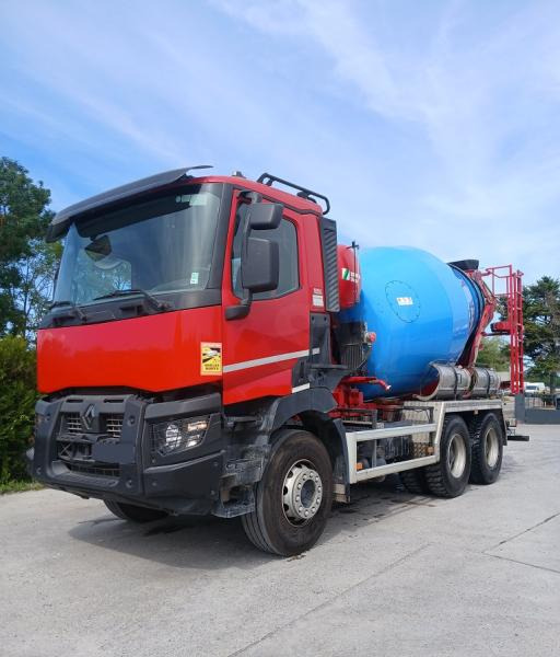 Renault C-Series 460 - Betonmixer: 4 kép. Renault C-Series 460 - Betonmixer: 4 kép.