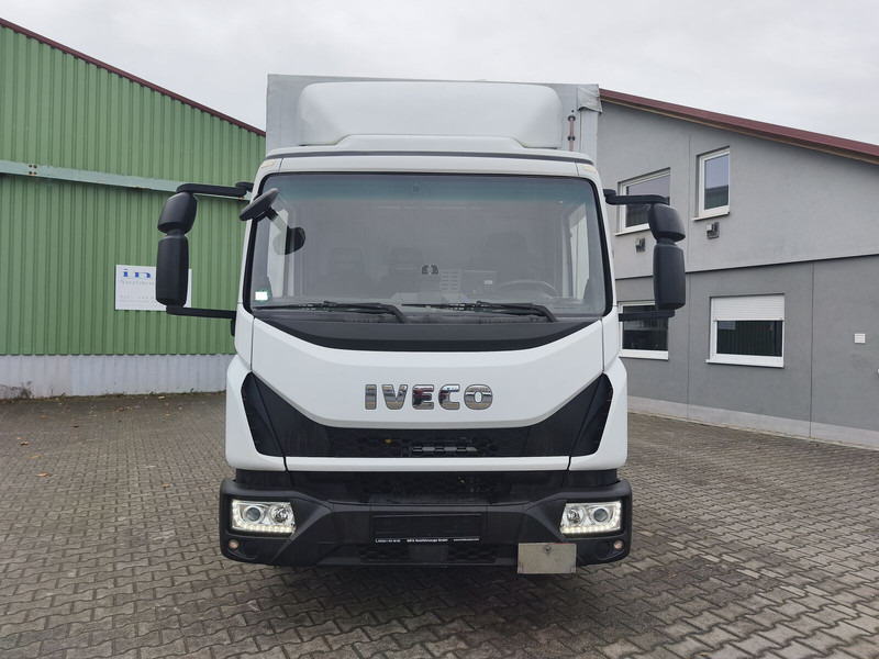 Iveco 75-190 - Ponyvás teherautó: 3 kép. Iveco 75-190 - Ponyvás teherautó: 3 kép.