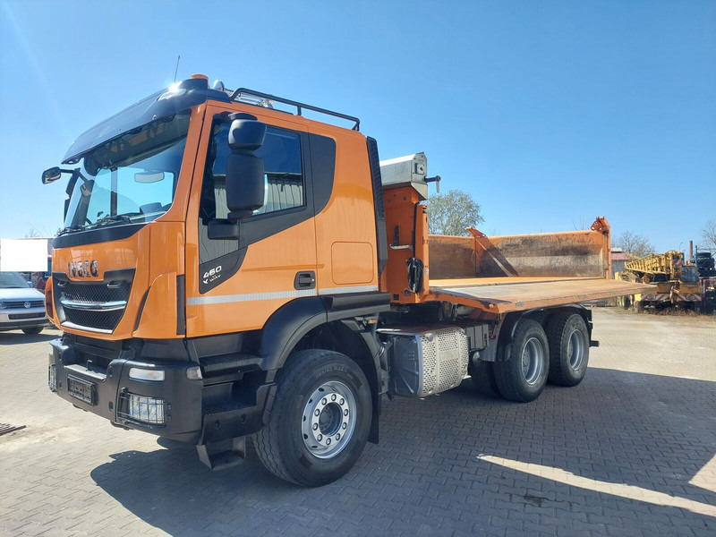 Iveco AT260XZ/HR - Billenőplatós teherautó: 1 kép. Iveco AT260XZ/HR - Billenőplatós teherautó: 1 kép.