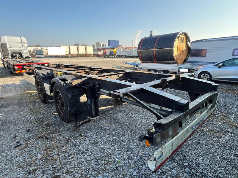 Krone Fahrgestell BDF ZZ 18XF0 DC07CLNF - Pótkocsi alváz: 5 kép. Krone Fahrgestell BDF ZZ 18XF0 DC07CLNF - Pótkocsi alváz: 5 kép.