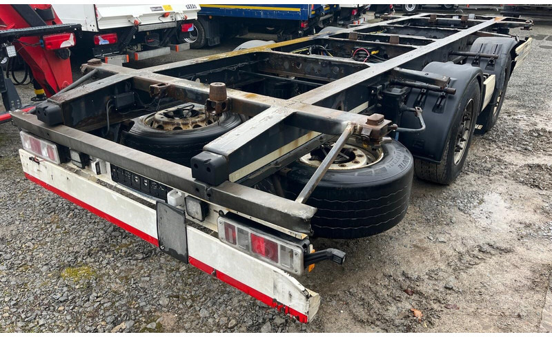 Krone Fahrgestell BDF ZZ 18XF0 DC07CLNF - Pótkocsi alváz: 5 kép. Krone Fahrgestell BDF ZZ 18XF0 DC07CLNF - Pótkocsi alváz: 5 kép.